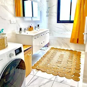  Appartement Vaste Tres Lumineux